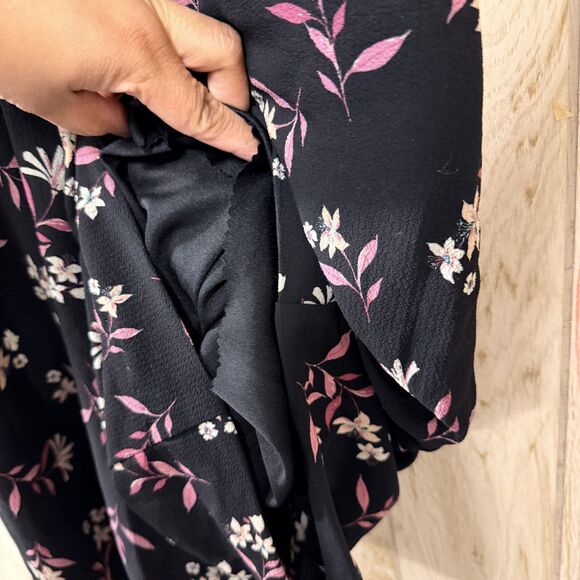 Signature by Robbie Bee Vintage Floral Jumpsuit - Picture 5 of 7